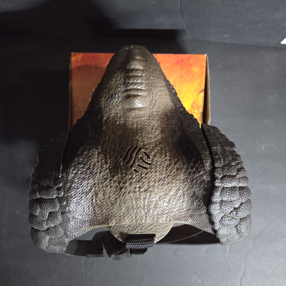 Jurassic World Diminion T-Rex Chomp 'N Roar Mask W/ Sounds. Brand New. - Picture 6 of 8